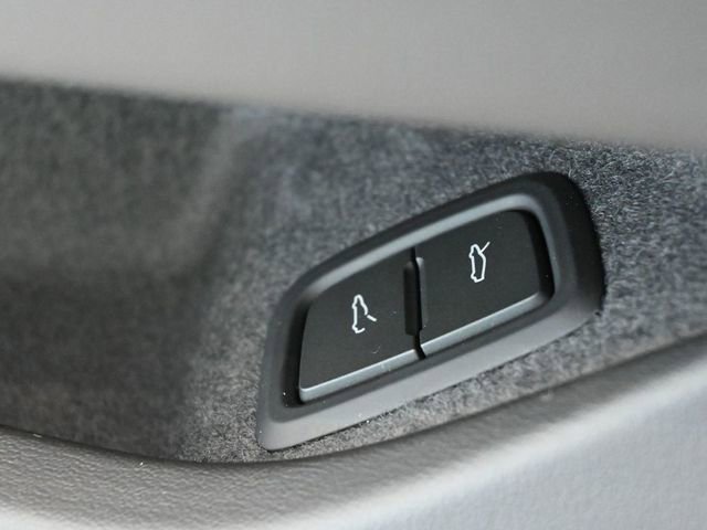 New 2026 Chevrolet Corvette Z06 w/ Battery Protection Package image 22