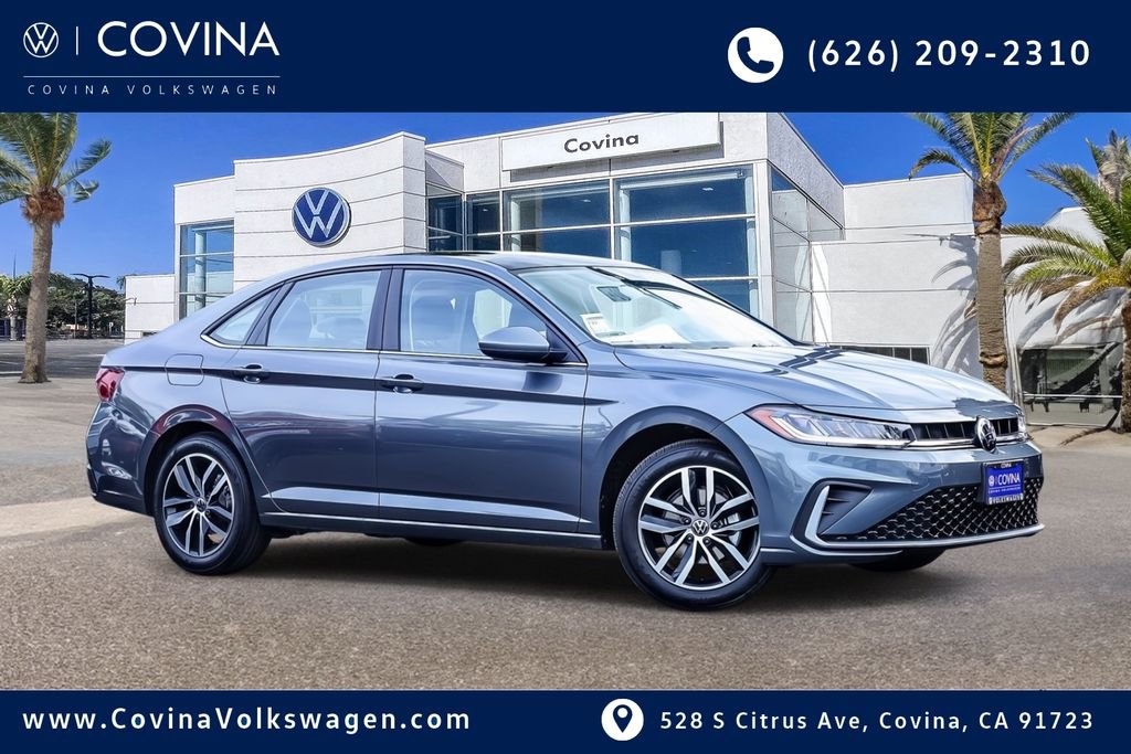 New 2026 Volkswagen Jetta SE image 1