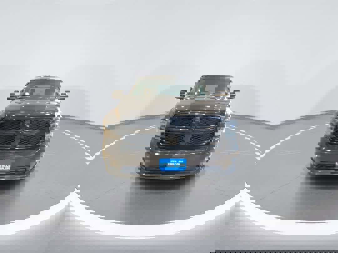 Used 2015 RAM 1500 Express w/ Black Ram 1500 Express Group AWD/4WD image 3