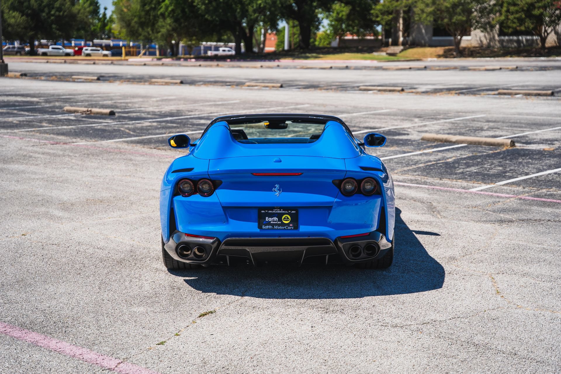Used 2022 Ferrari 812 GTS RWD image 18