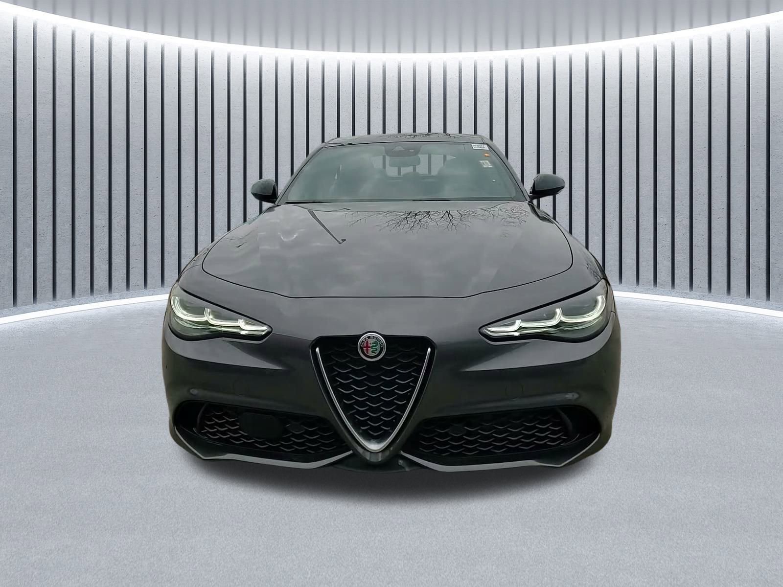 Used 2024 Alfa Romeo Giulia Ti image 18