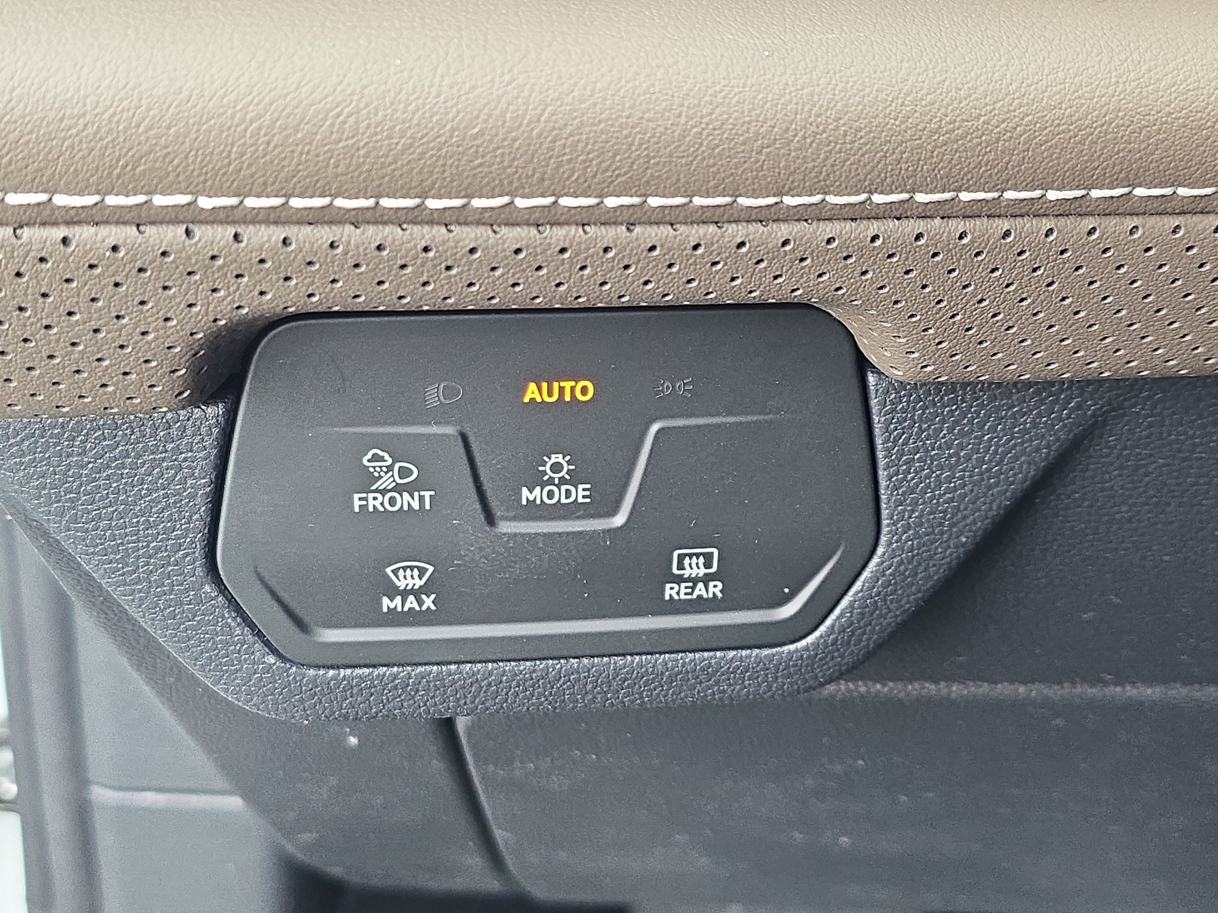 New 2026 Volkswagen Atlas SEL AWD/4WD image 27