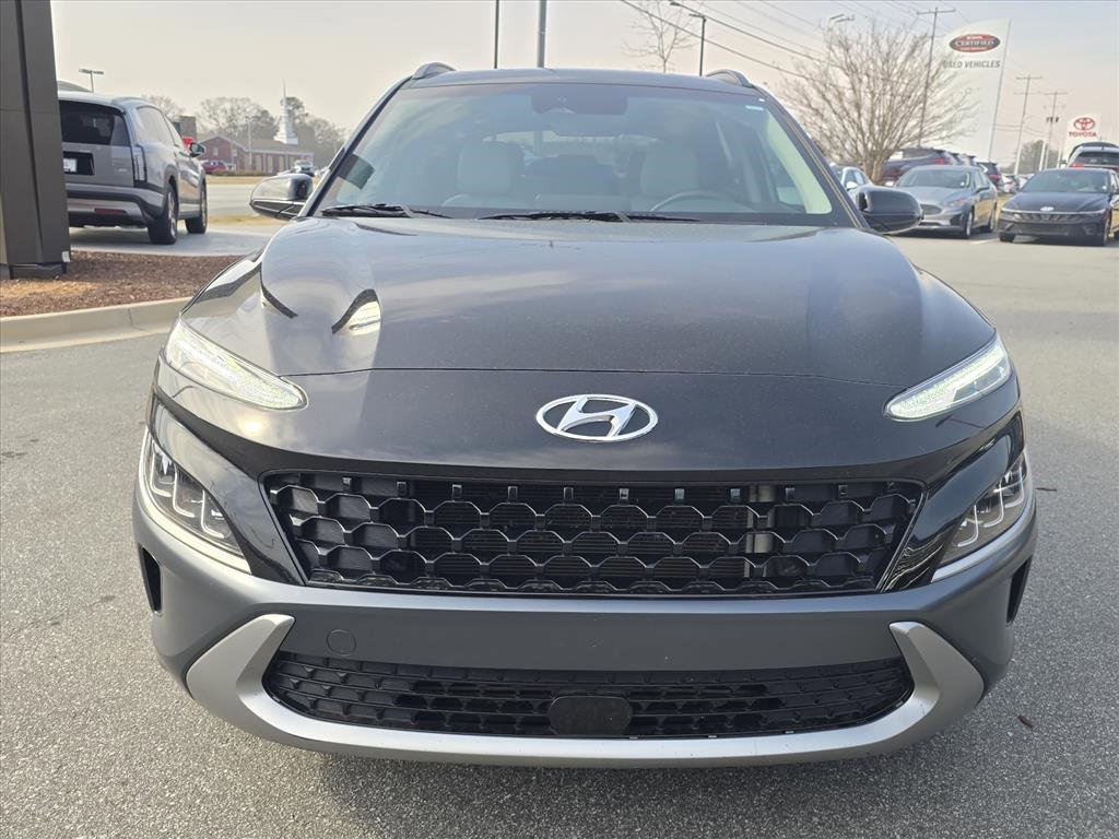 Used 2022 Hyundai Kona Limited image 8