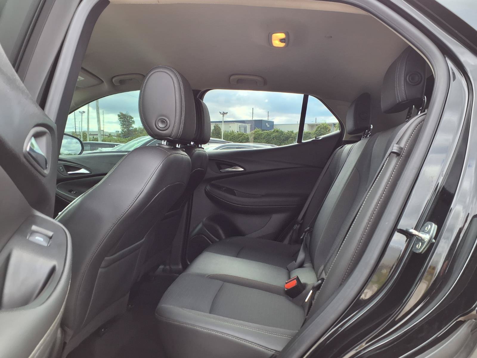 Used 2024 Buick Encore GX Preferred FWD image 23