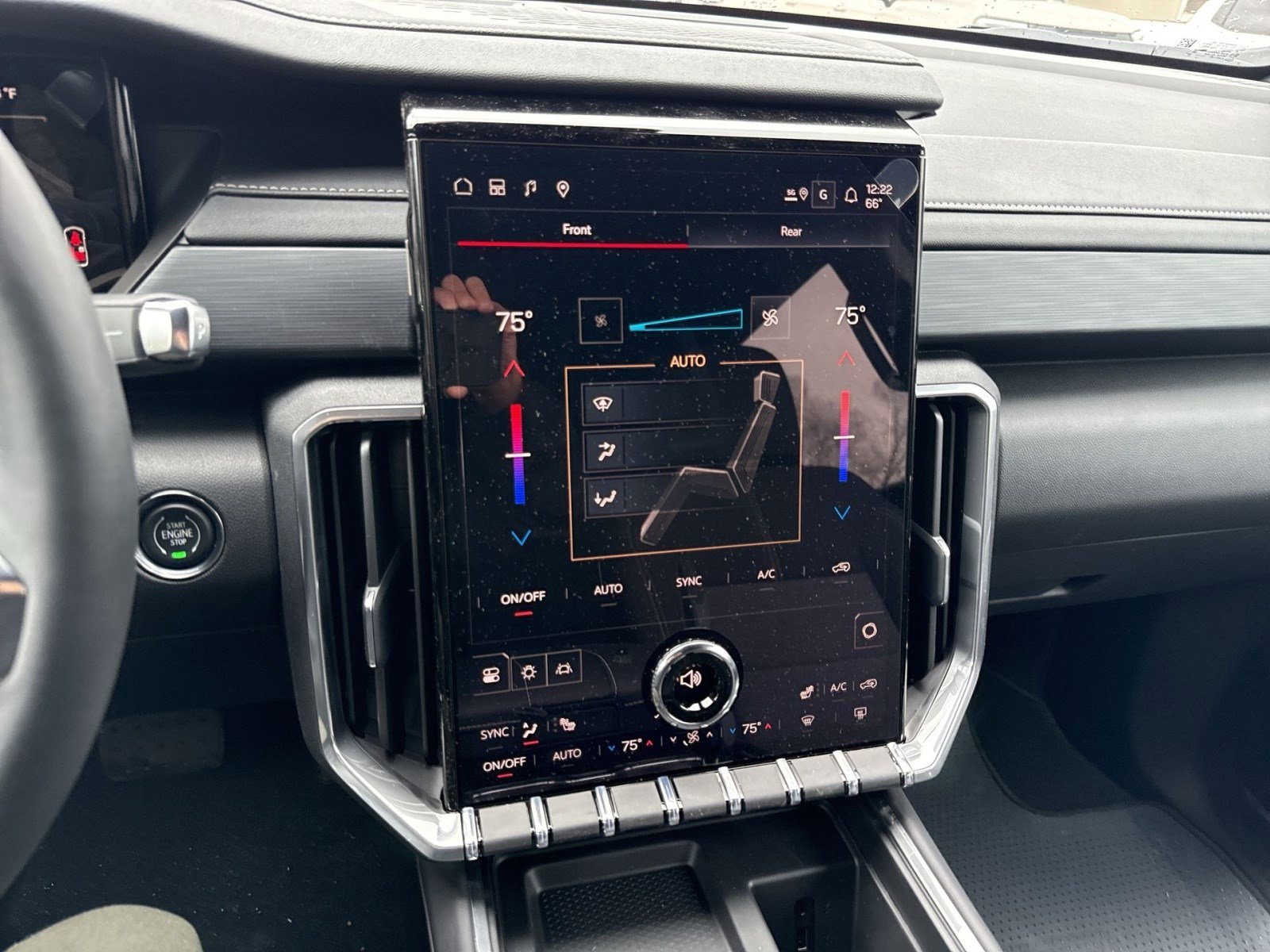 New 2026 GMC Acadia Elevation AWD/4WD image 17