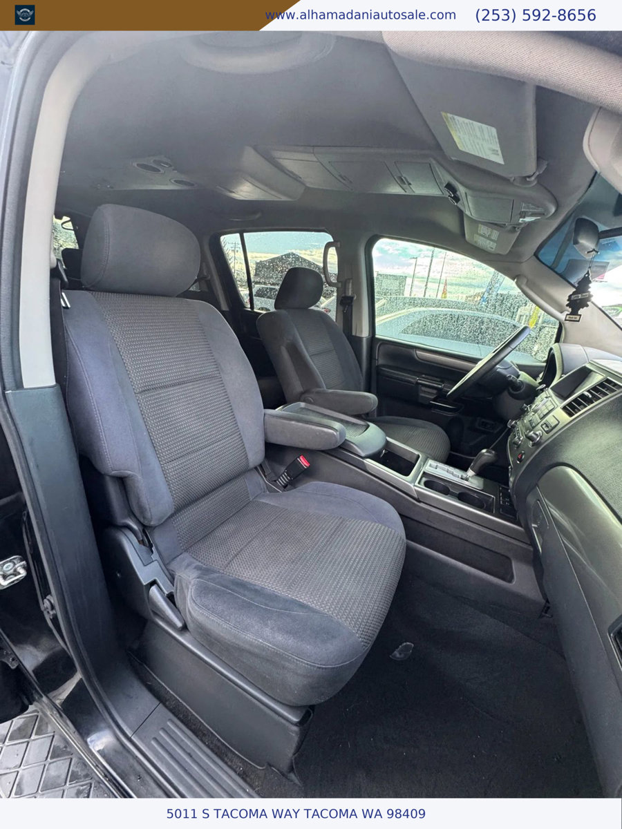 Used 2010 Nissan Armada SE image 16