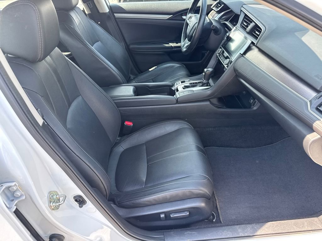 Used 2017 Honda Civic Touring image 13