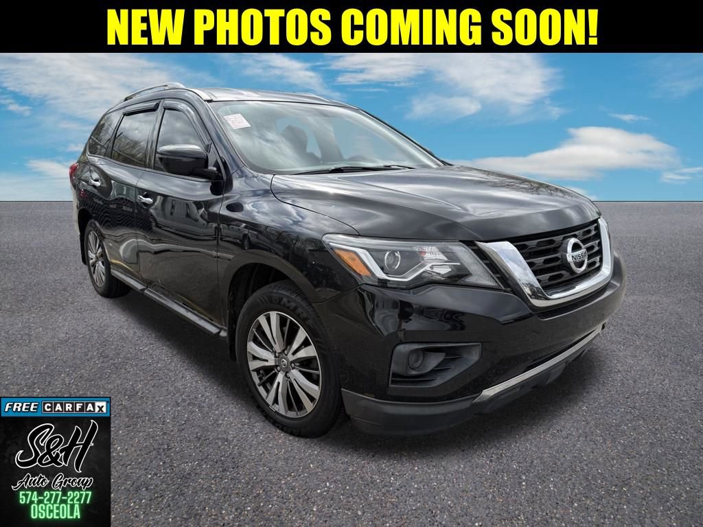 Used 2018 Nissan Pathfinder S image 1