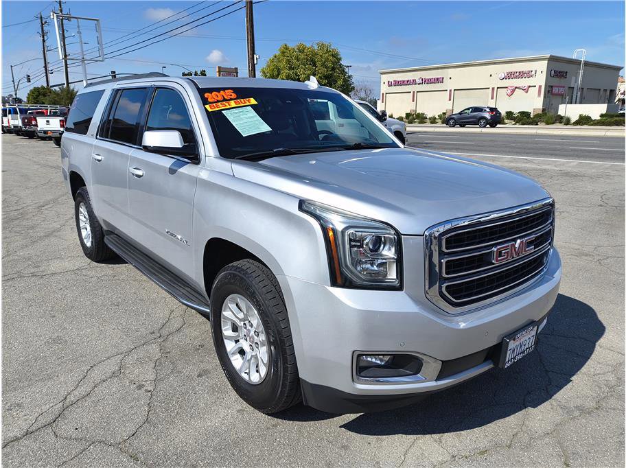 Used 2015 GMC Yukon XL SLT w/ Open Road Package image 2