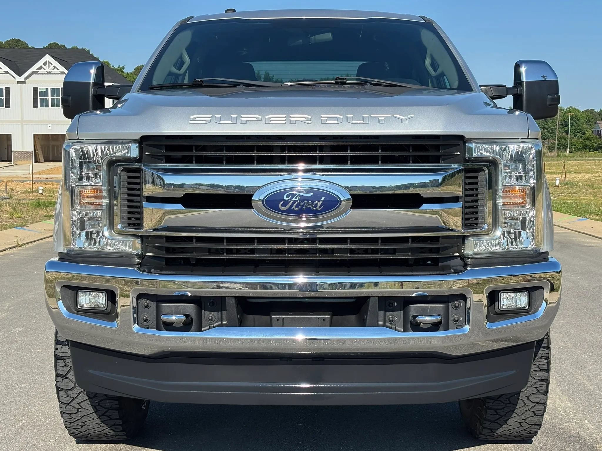 Used 2018 Ford F250 XLT w/ XLT Premium Package AWD/4WD image 8
