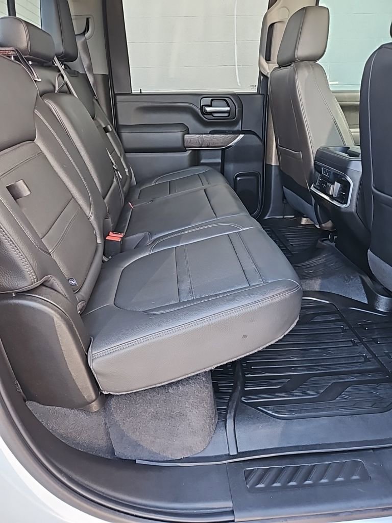 Used 2022 GMC Sierra 3500 Denali w/ Denali Ultimate Package image 19