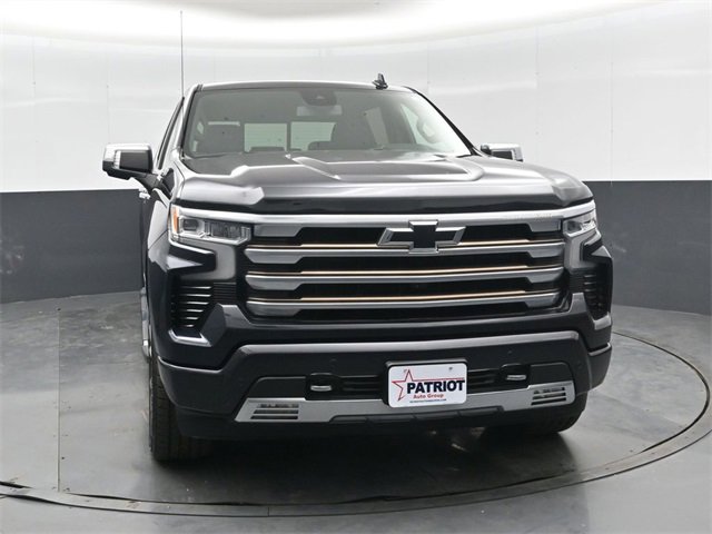 Used 2022 Chevrolet Silverado 1500 High Country w/ High Country Premium Package image 10