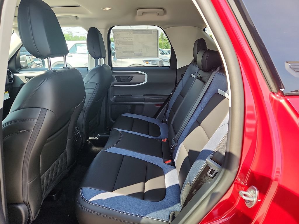 New 2026 Ford Bronco Sport Outer Banks w/ Outer Banks Tech Package+ AWD/4WD image 5