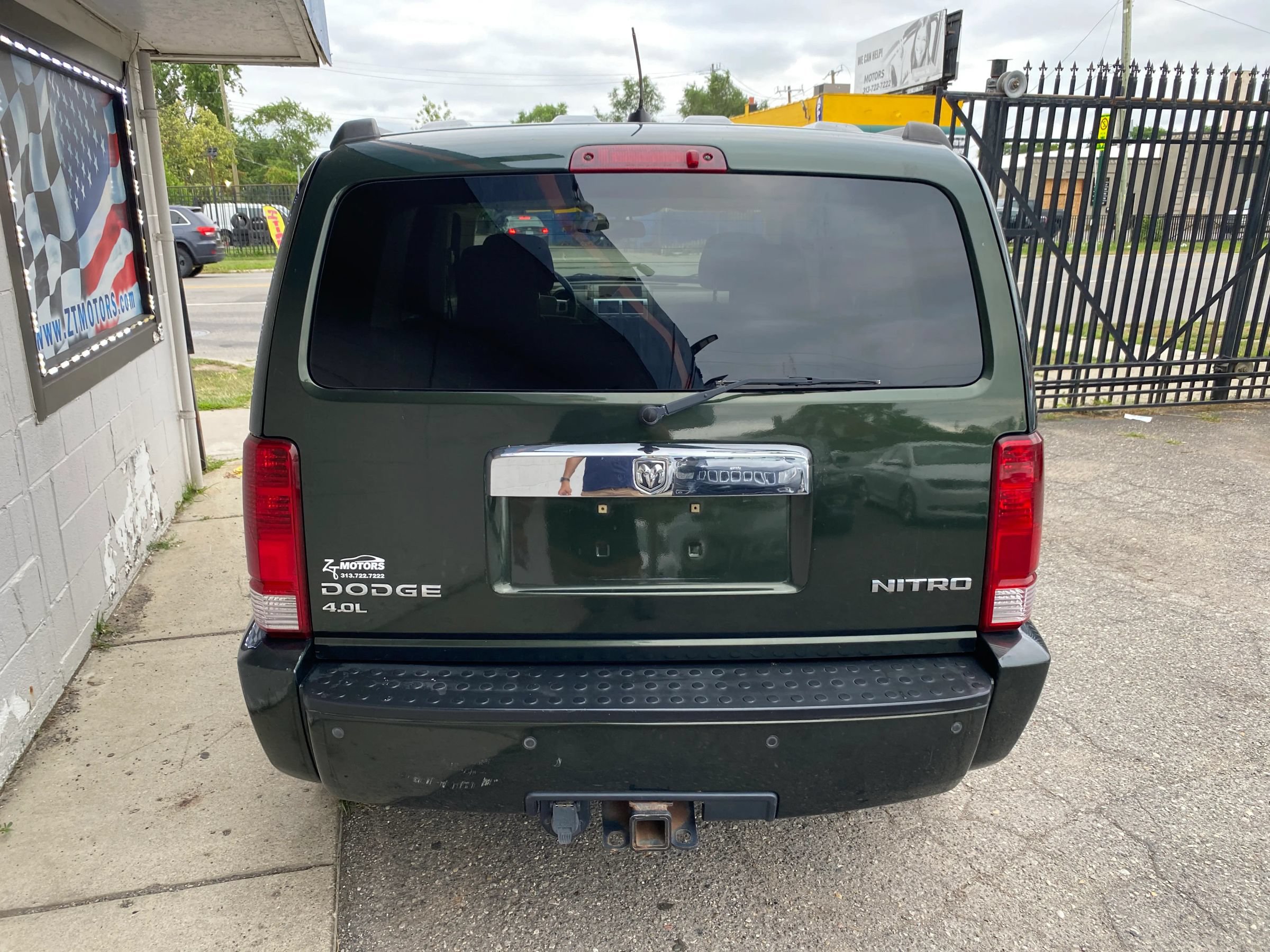 Used 2010 Dodge Nitro Detonator w/ Trailer Tow Group AWD/4WD image 7