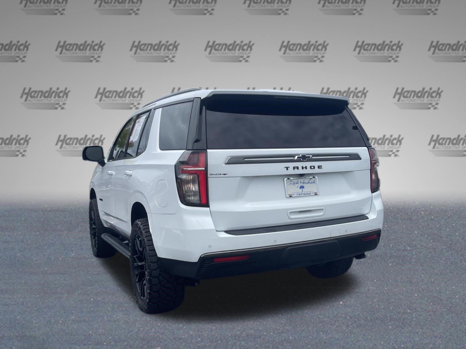Used 2021 Chevrolet Tahoe Z71 w/ Z71 Signature Package AWD/4WD image 9
