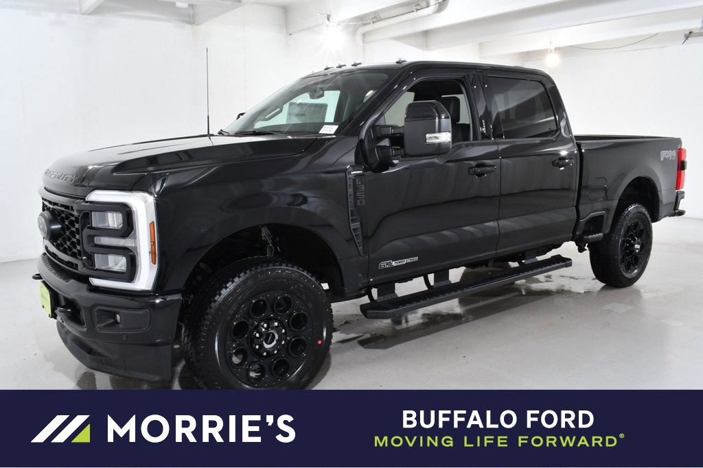 New 2026 Ford F350 Lariat w/ Black Appearance Package
