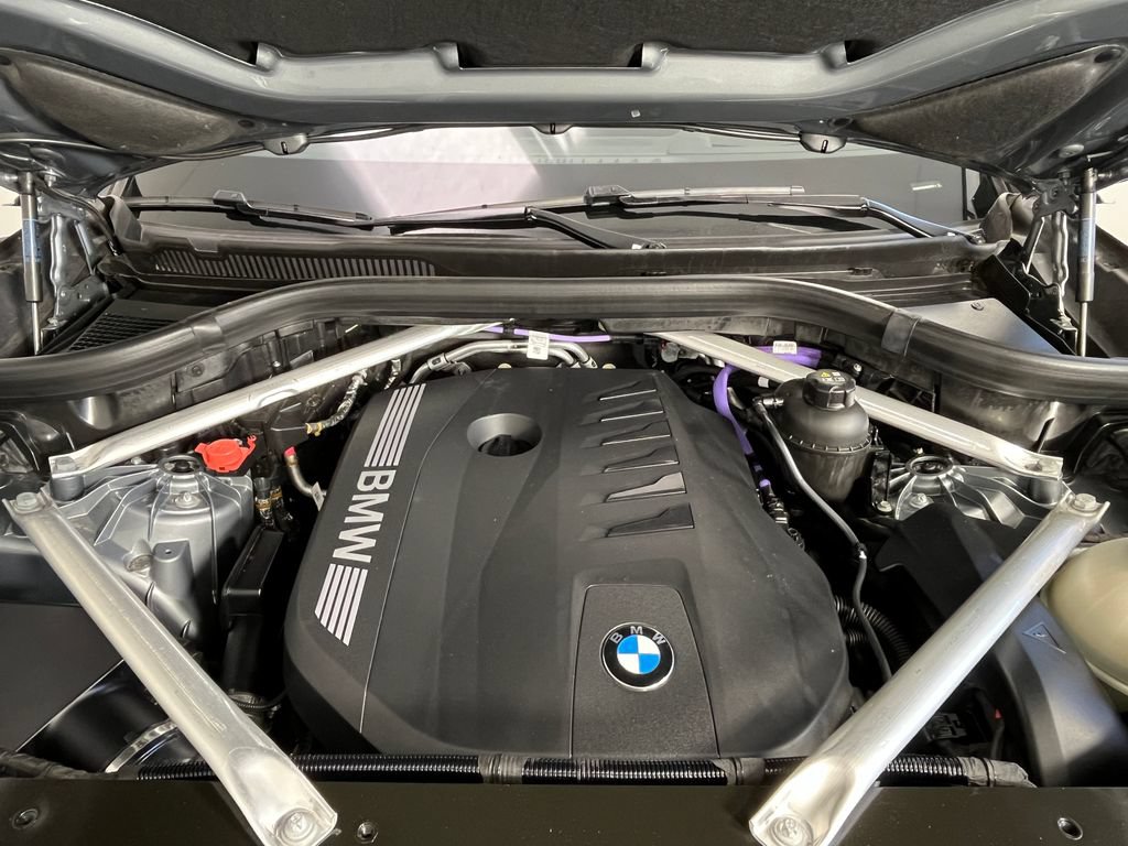 Used 2025 BMW X5 xDrive40i AWD/4WD image 18