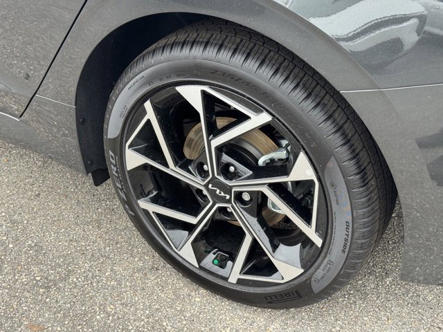 New 2026 Kia K5 EX image 9