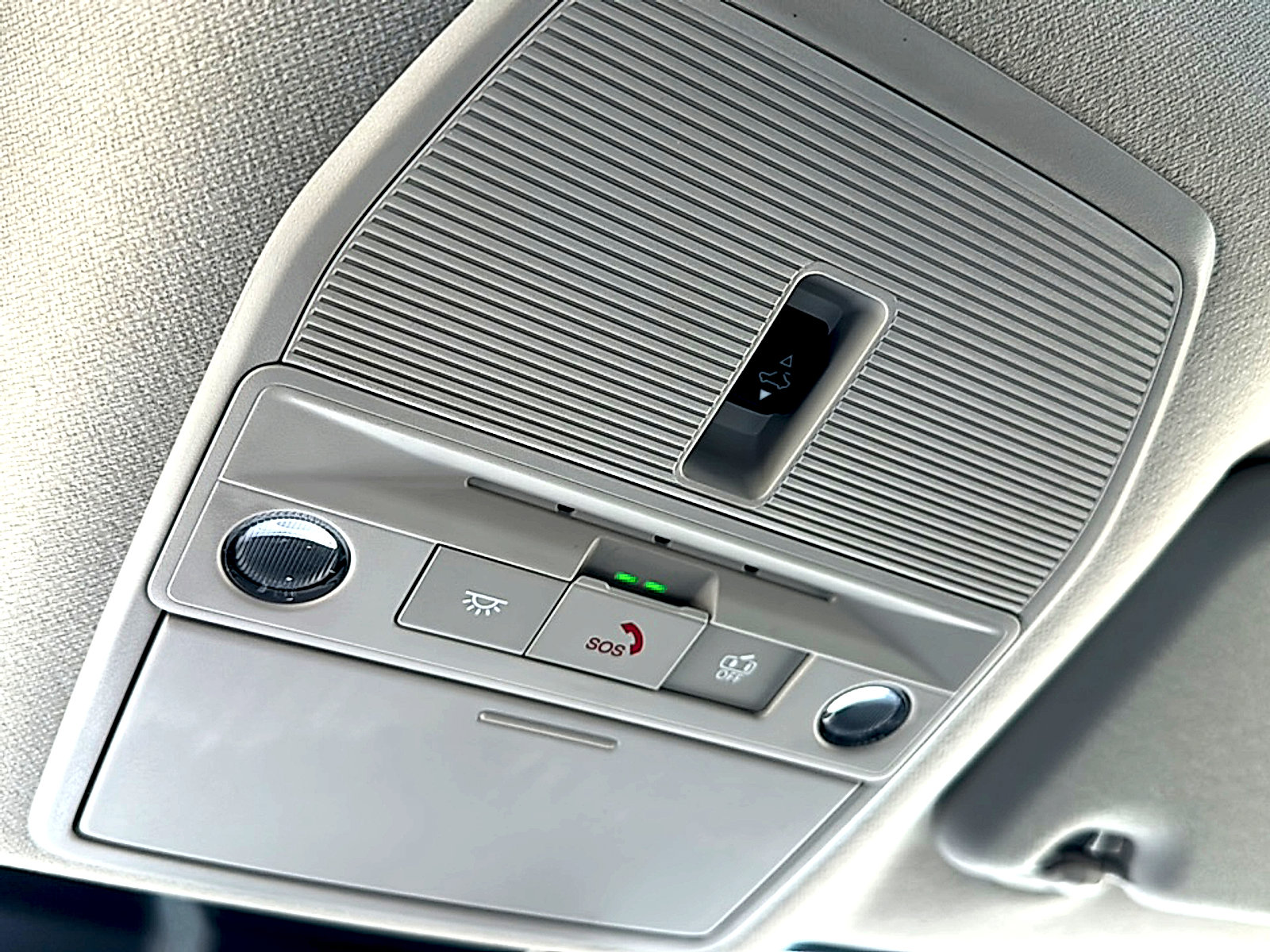 New 2026 Nissan Sentra SR w/ SR Premium Package image 27