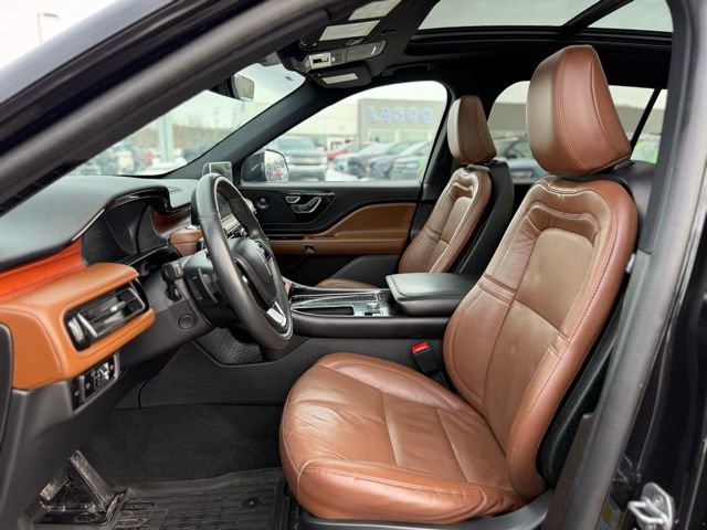 Used 2023 Lincoln Aviator Reserve w/ Jet Package image 16