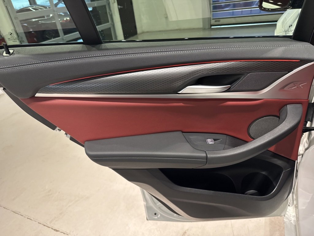 Used 2024 BMW X4 M40i w/ Premium Enhanced Package image 37