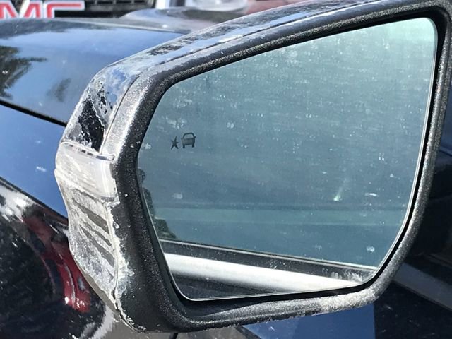 Used 2021 GMC Terrain SLE w/ Driver Convenience Package image 5