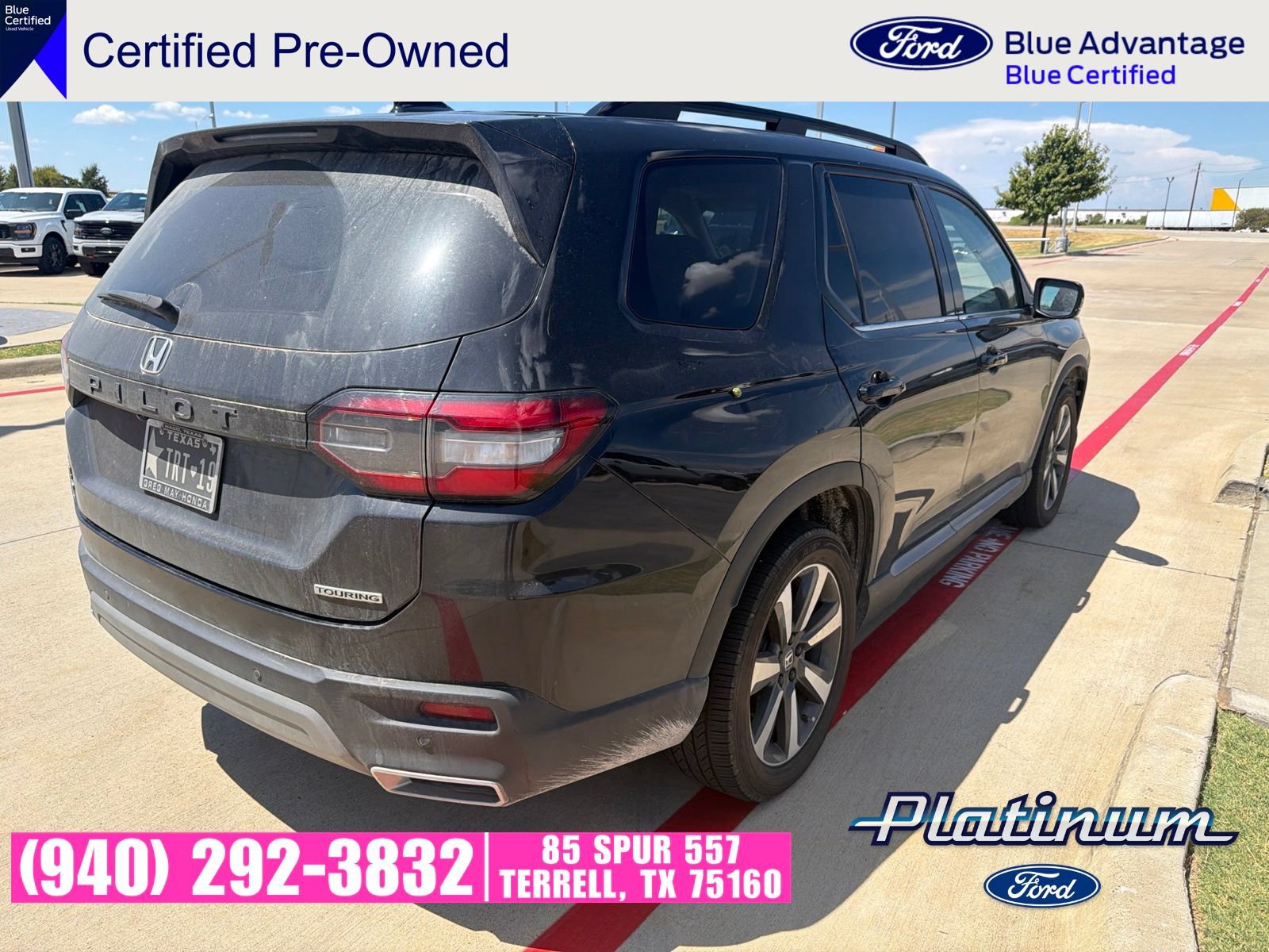 Used 2024 Honda Pilot Touring image 11
