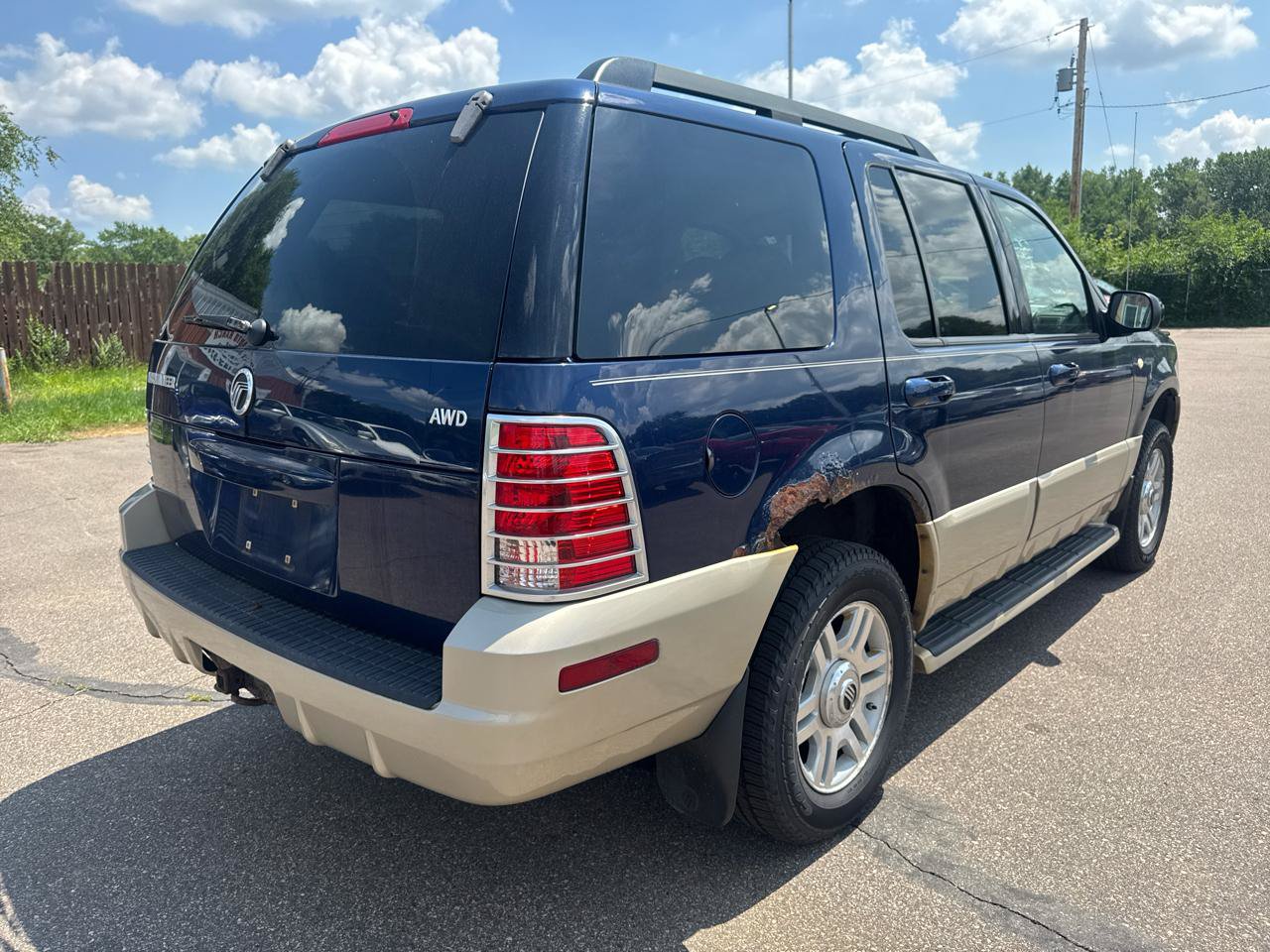 Used 2005 Mercury Mountaineer Convenience AWD/4WD image 5