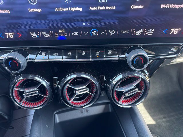 Used 2026 Chevrolet Blazer EV RS w/ Super Cruise Package AWD/4WD image 32