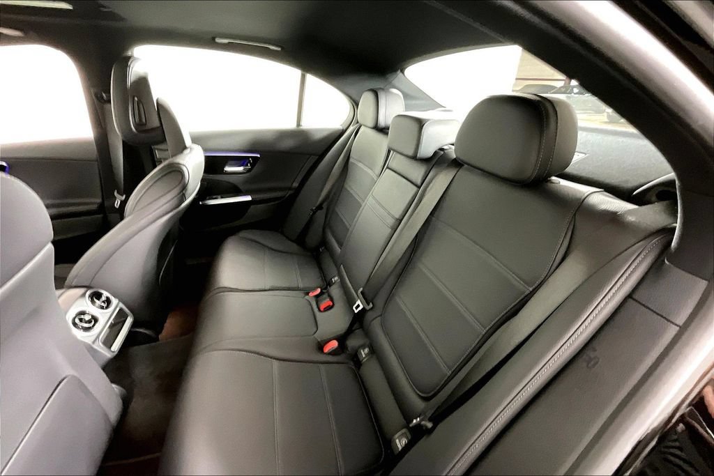 Certified 2025 Mercedes-Benz C 300 4MATIC Sedan image 18