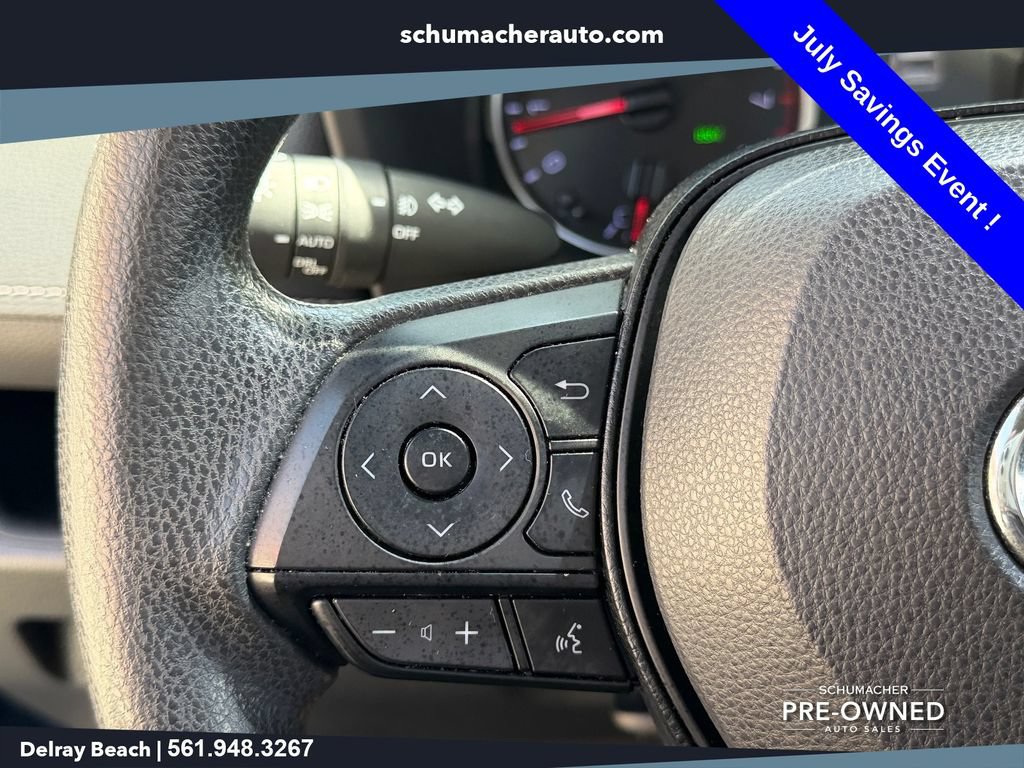 Used 2019 Toyota RAV4 XLE FWD image 25