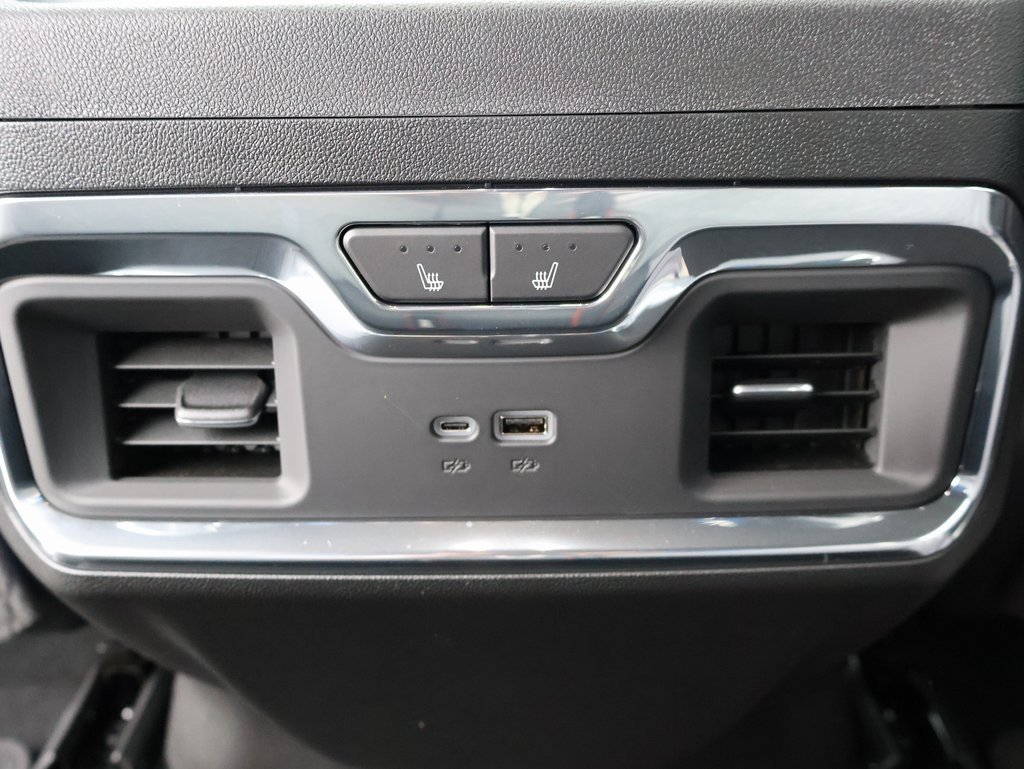 New 2025 GMC Sierra 2500 Denali w/ Denali Reserve Package image 32