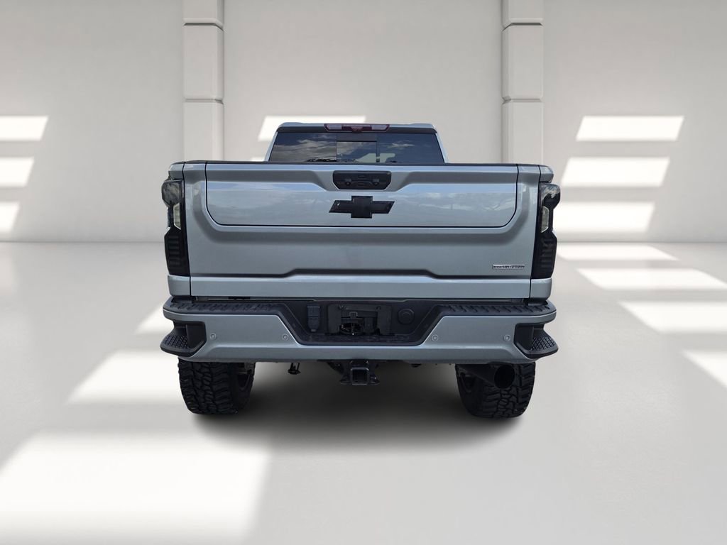 Used 2024 Chevrolet Silverado 2500 High Country w/ High Country Premium Package image 5