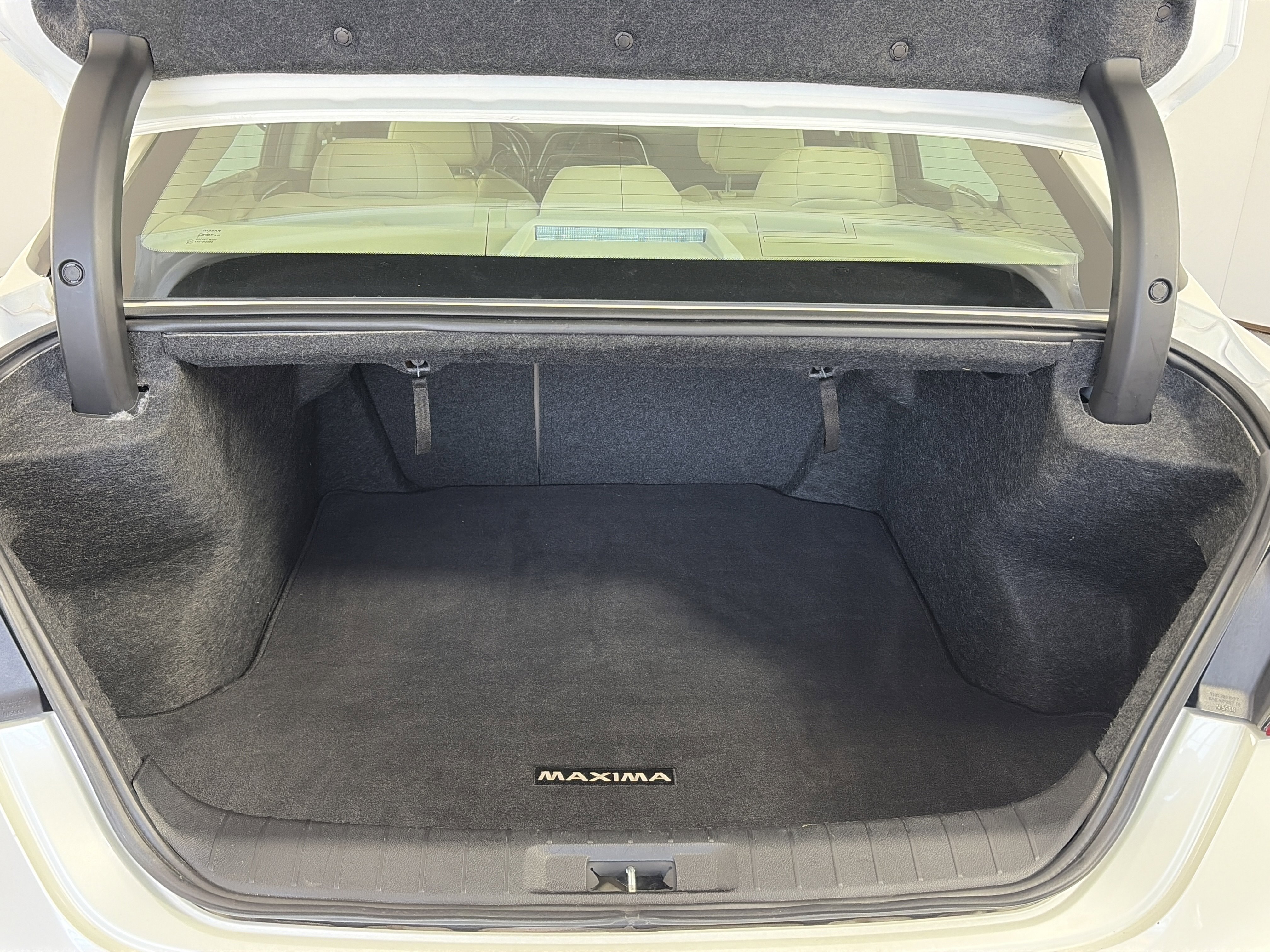 Used 2018 Nissan Maxima 3.5 SL image 14