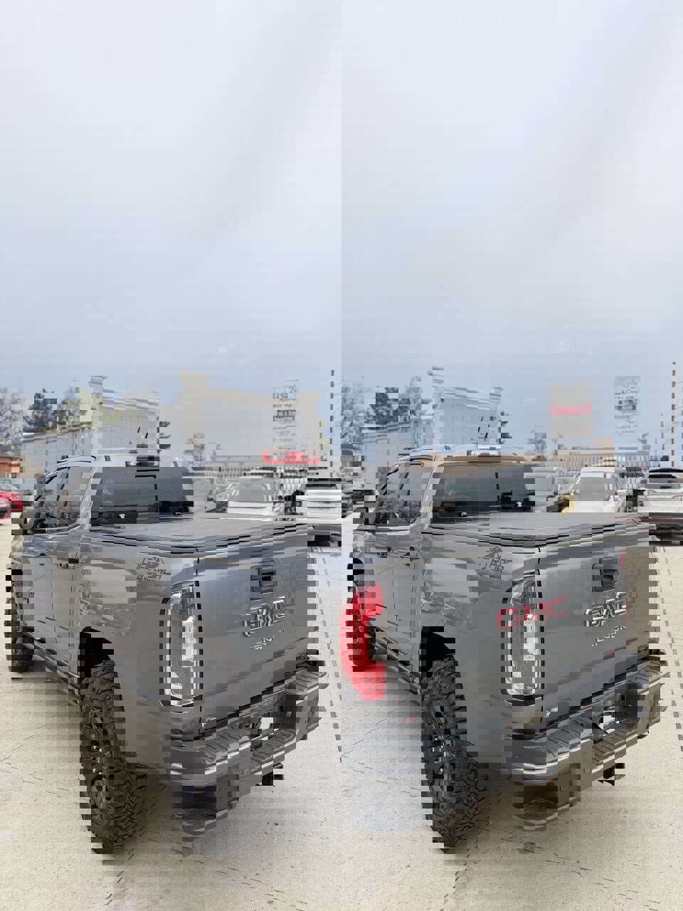 Used 2021 GMC Canyon AT4 image 5