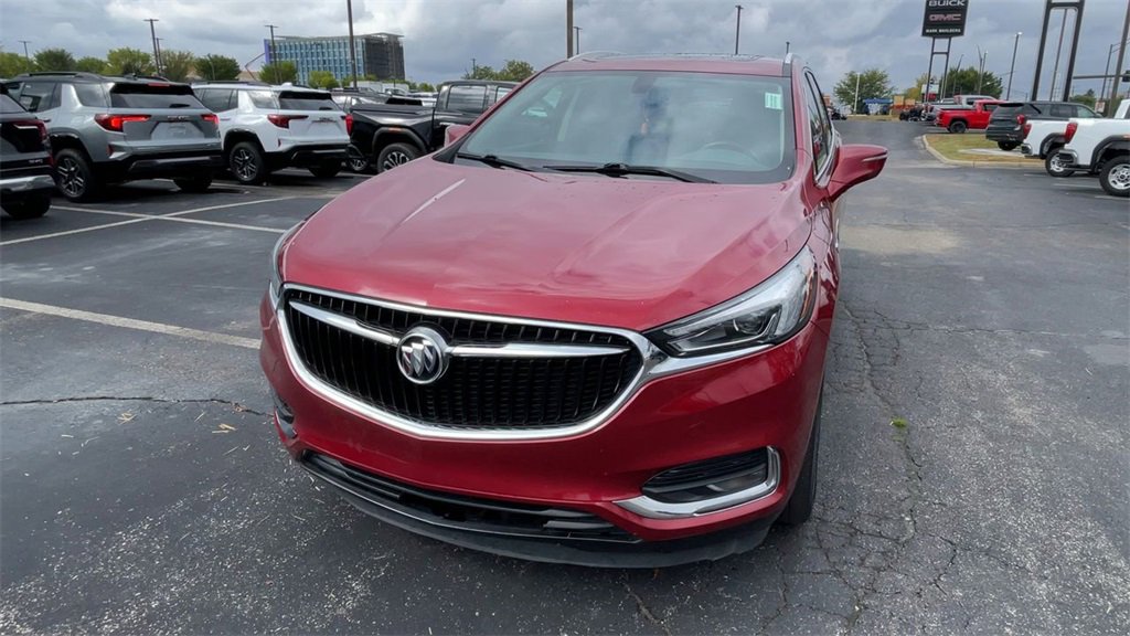 Used 2020 Buick Enclave Essence w/ Sound and Sites Package image 5