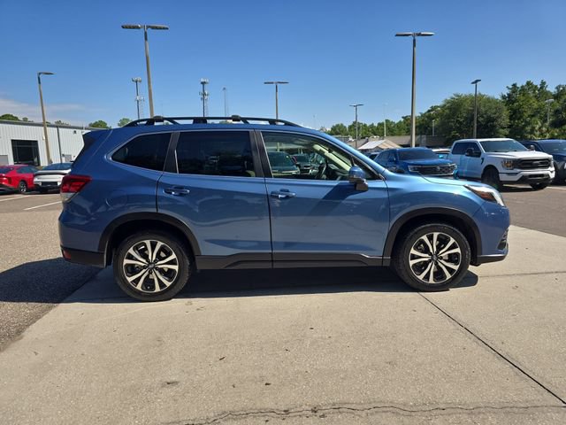 Used 2022 Subaru Forester Limited AWD/4WD image 9