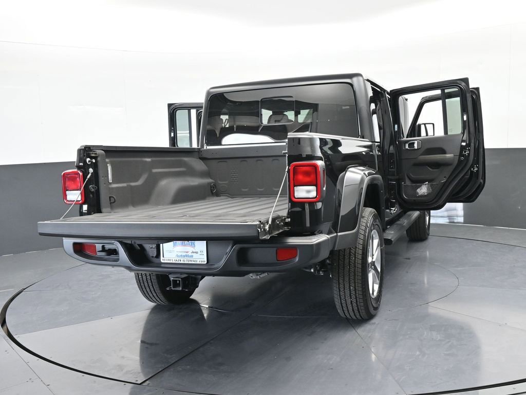 Used 2024 Jeep Gladiator Sport w/ Premium Package image 76