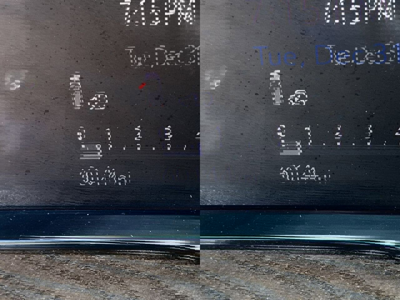 Used 2023 Cadillac Escalade Sport Platinum w/ LPO, ONYX Package image 8