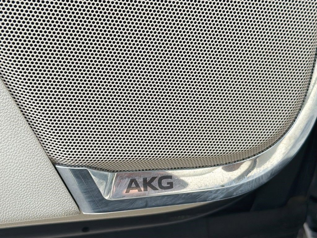 Certified 2024 Cadillac Escalade Sport Platinum w/ LPO, ONYX Package image 24