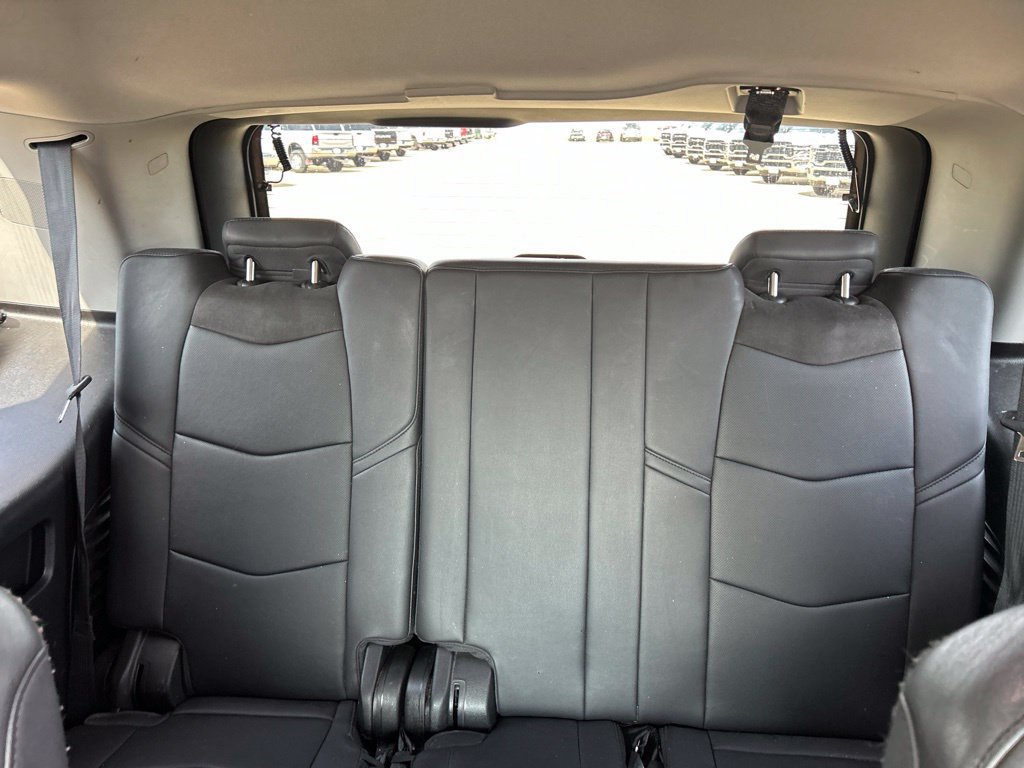 Used 2018 Cadillac Escalade Luxury AWD/4WD image 11