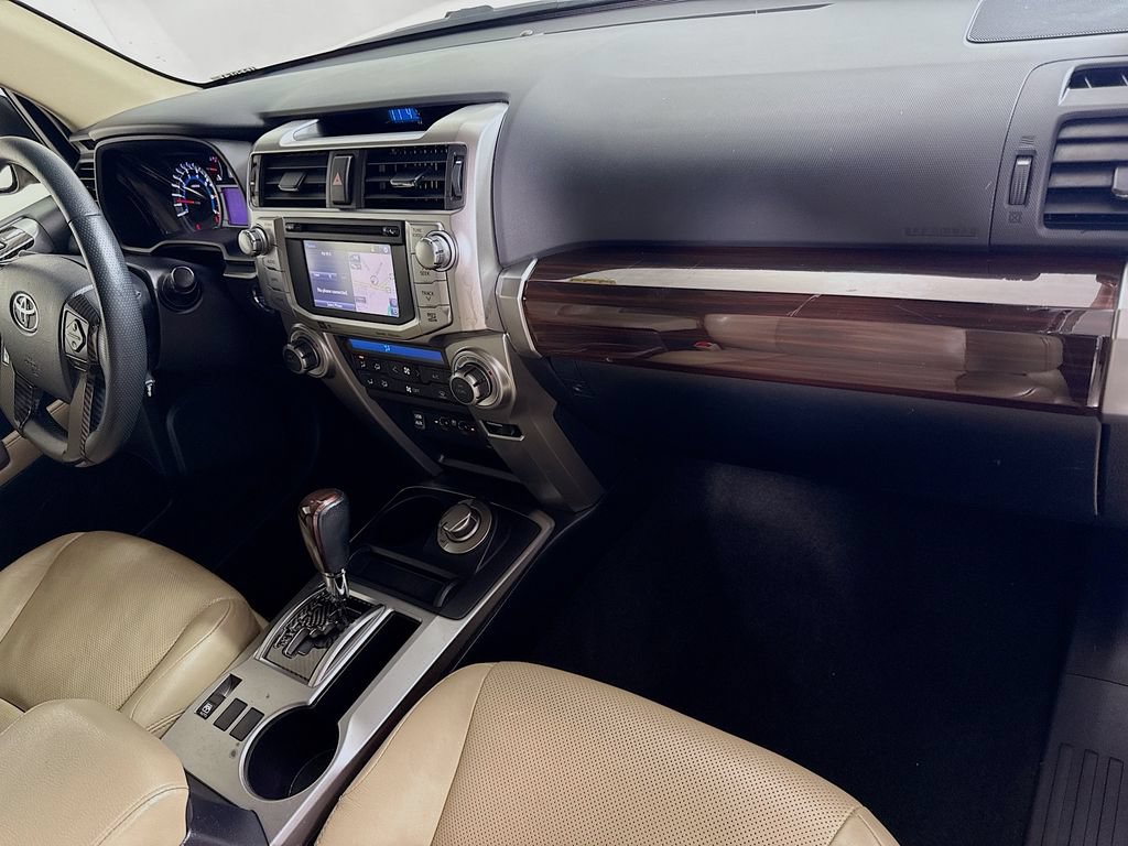Certified 2019 Toyota 4Runner Limited AWD/4WD image 32