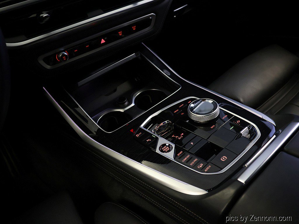 Certified 2024 BMW X7 M60i w/ Executive Package image 26