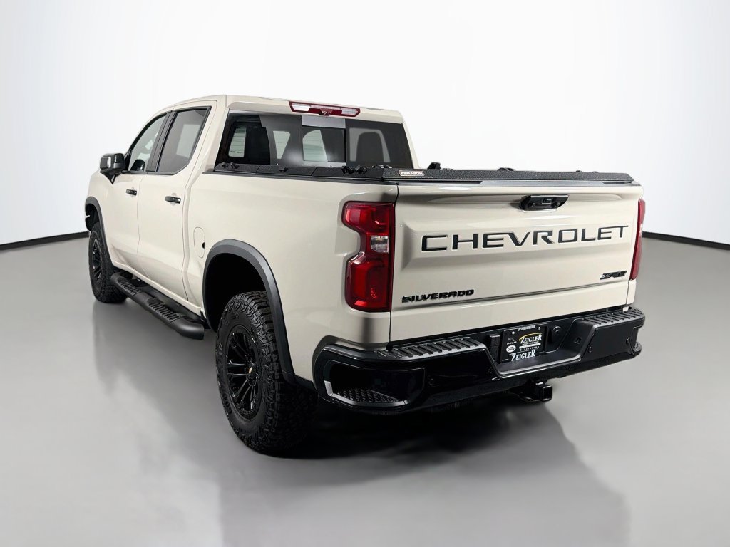 Used 2026 Chevrolet Silverado 1500 ZR2 w/ LPO, Dark Essentials Package AWD/4WD image 7