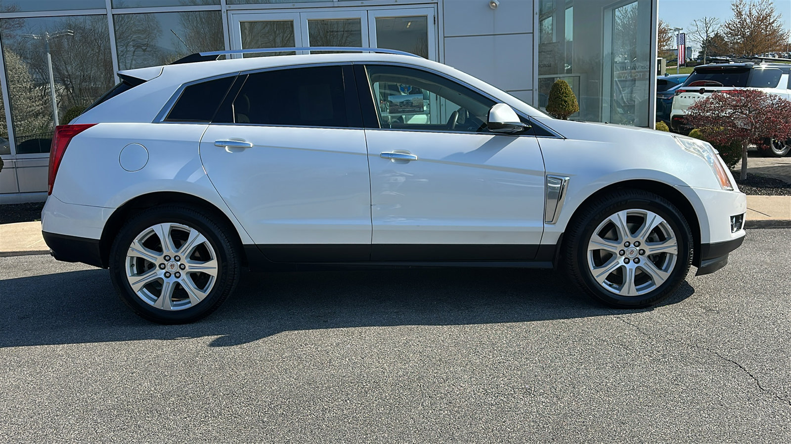 Used 2016 Cadillac SRX Performance w/ Driver Awareness Package image 28