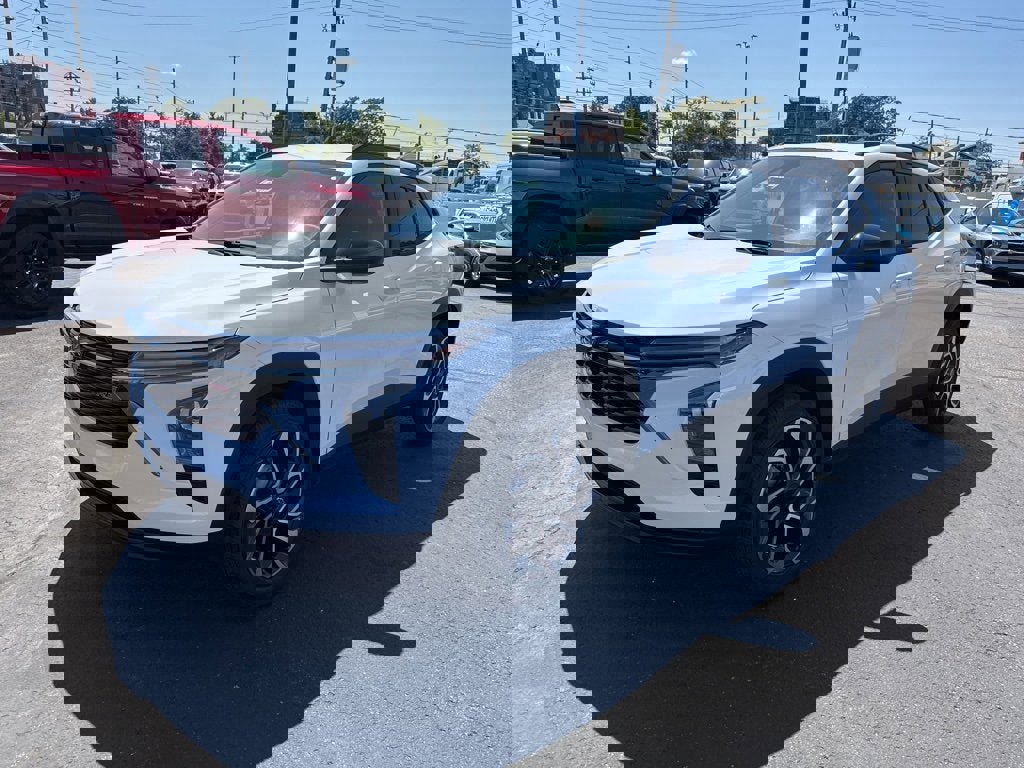 New 2025 Chevrolet Trax RS w/ Driver Confidence Package image 3