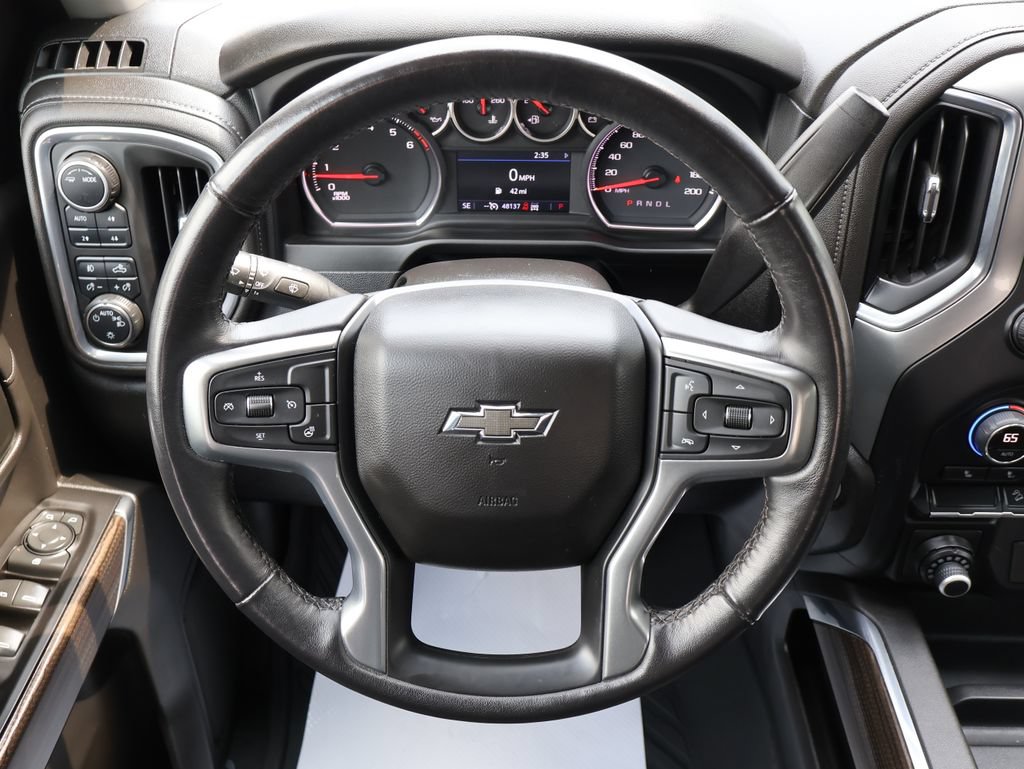 Certified 2022 Chevrolet Silverado 1500 RST AWD/4WD image 16