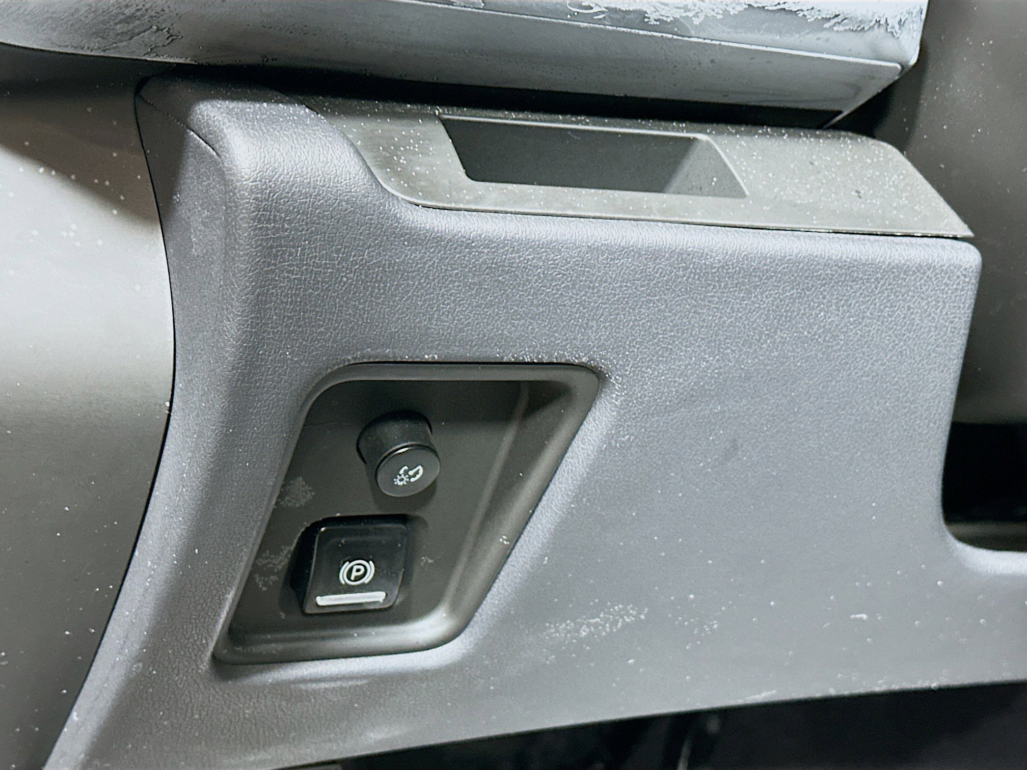 Used 2024 Chevrolet Corvette Stingray Coupe w/ Z51 Performance Package image 10