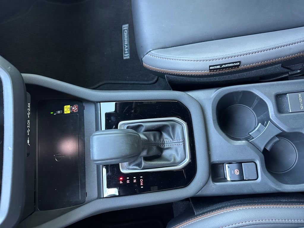Used 2025 Subaru Forester Sport image 23
