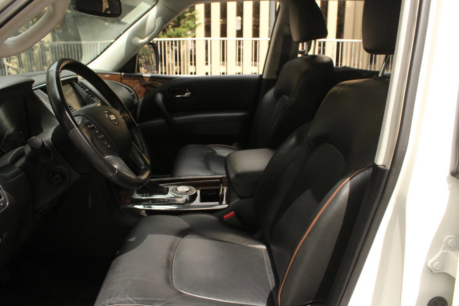 Used 2020 Nissan Armada SL w/ Premium Package RWD image 13